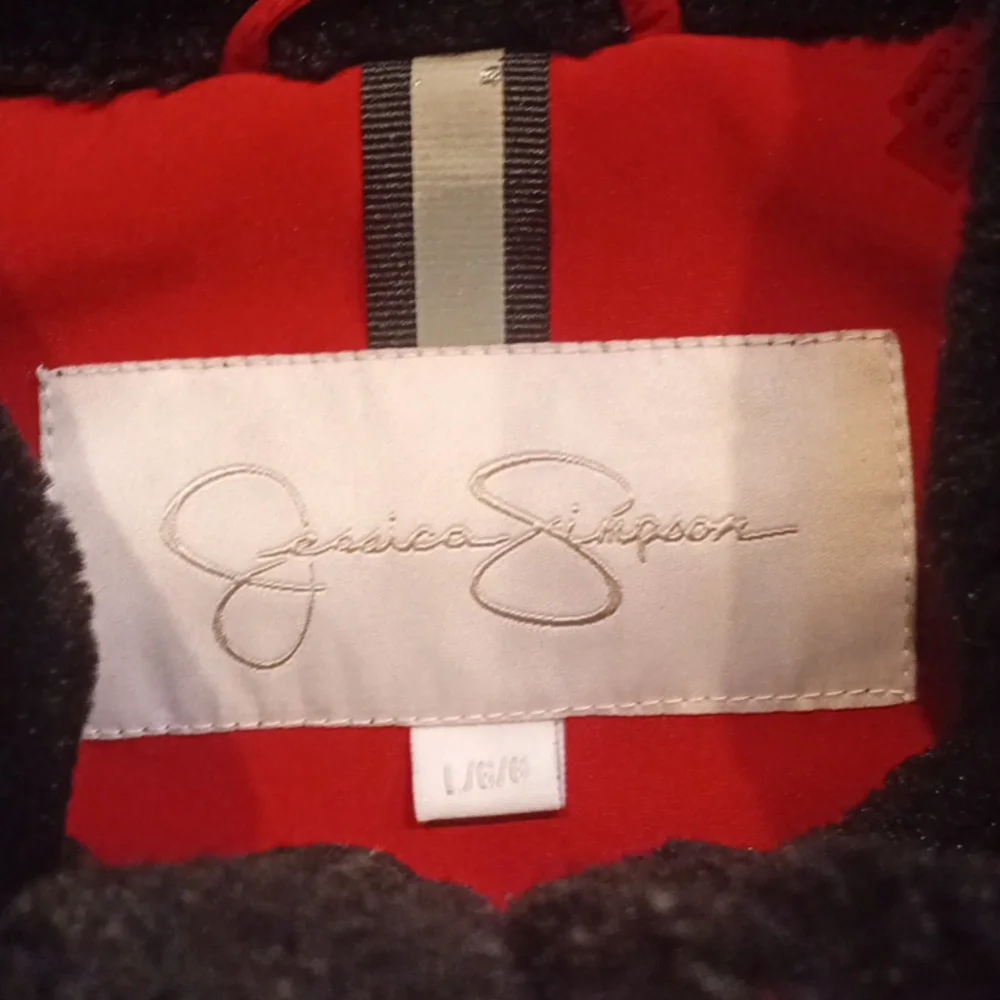 Jessica Simpson Jacket (L) - Picture 3 of 11